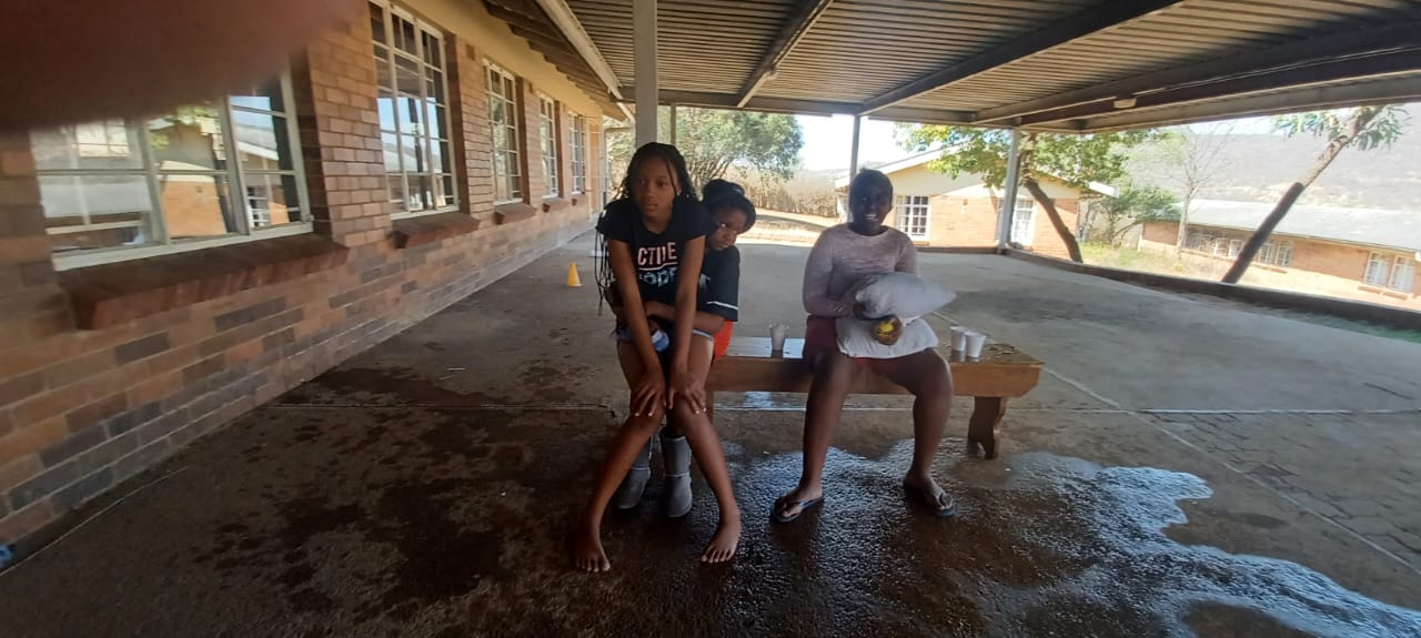 Grade 7 excursion to the Drakensberg- Wagensdrift (13)