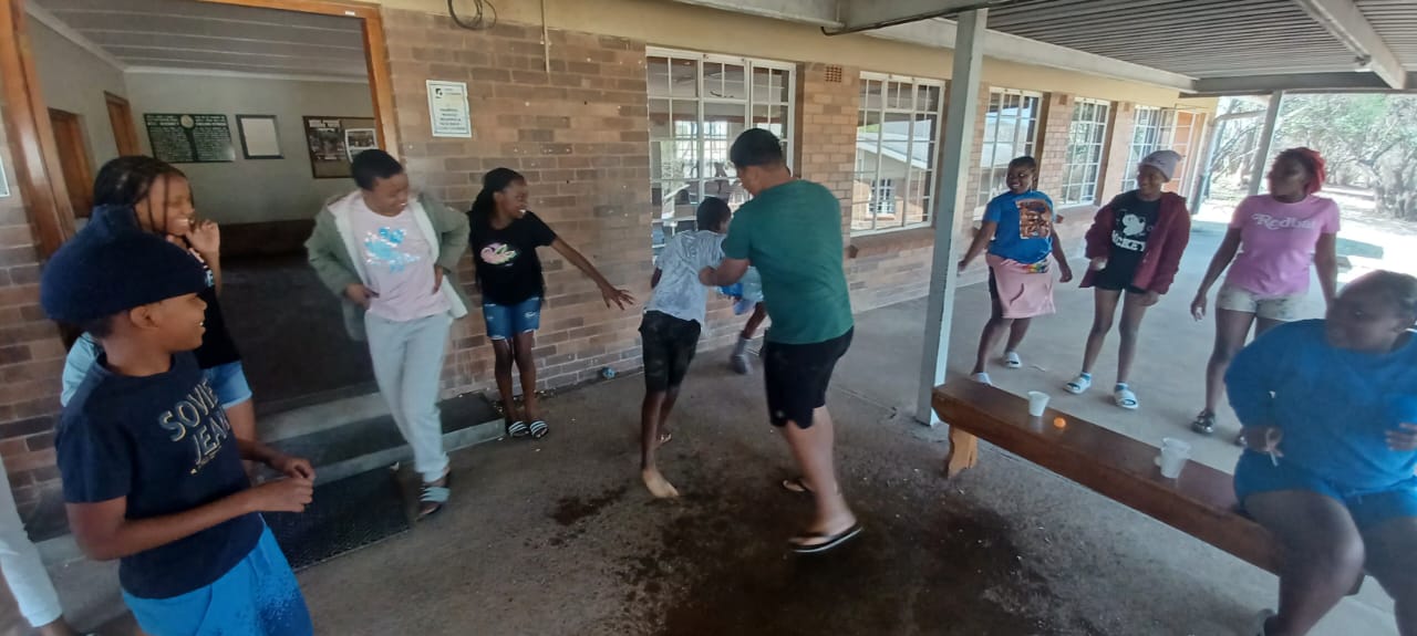 Grade 7 excursion to the Drakensberg- Wagensdrift (23)