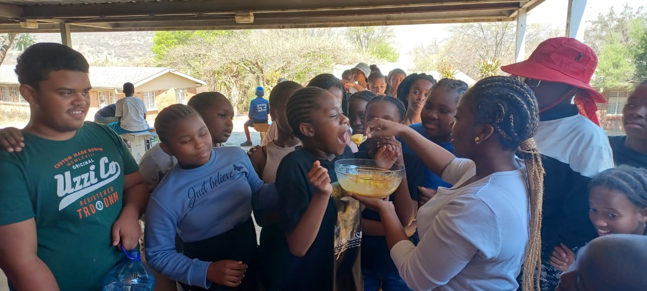 Grade 7 excursion to the Drakensberg- Wagensdrift (7)