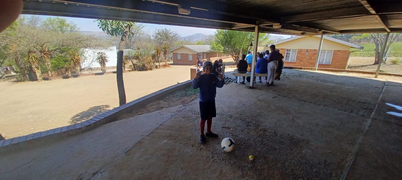 Grade 7 excursion to the Drakensberg- Wagensdrift (9)
